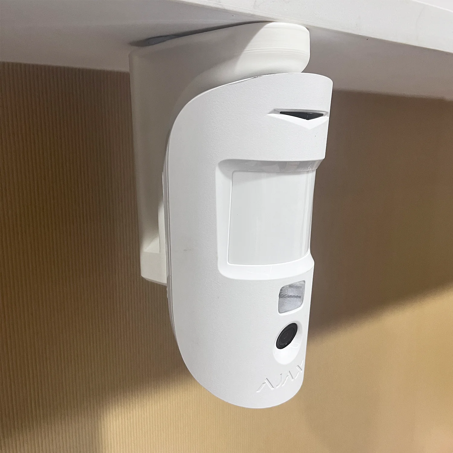 Ceiling Mount White